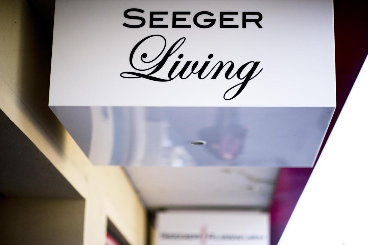 Seeger Living Premium West Карлсруэ Экстерьер фото